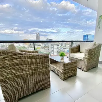 Lovely City Center Condo