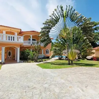 Luxury Villa Classic style