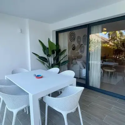 Tropical Caribbean space with 2 bedrooms C3