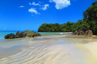 Gallery image of 3 BR First Line Beach apt at playa bonita El paraíso building 102 in Las Terrenas