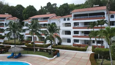 a view of the hotel from the courtyard at Aparta Hotel Monte Vista Sosua in Sosúa