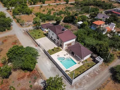 Gallery image of Luxury Beach Villa with Private Pool, Jacuzzi, Beach Club Access with Restaurant & Adventure Nearby in Baní