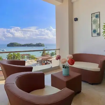 Stunning Bay View Condo