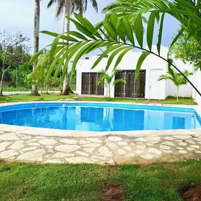 Escapade Apartments