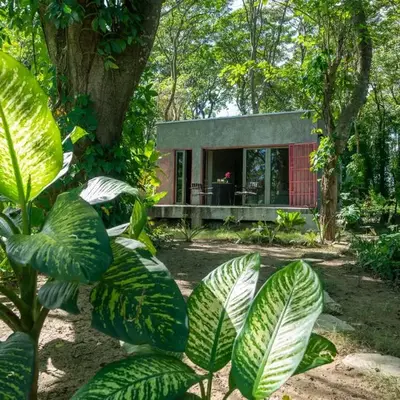 REFUGIO Nature meets Luxury