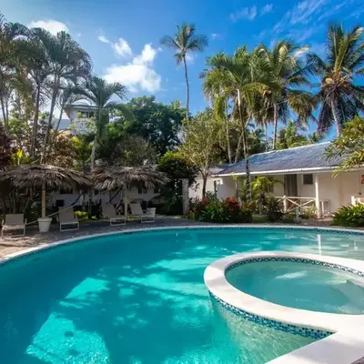 Beach Hotel Casa Nina