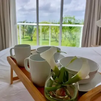 Luxury Apt with Pool Golf View in Hard Rock Golf