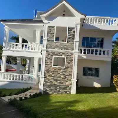 Lunamare Residence