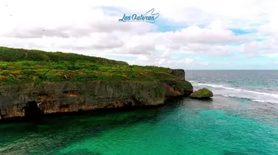 an aerial view of the ocean and a cliff at Lives off Colorada Beach in La Colmena