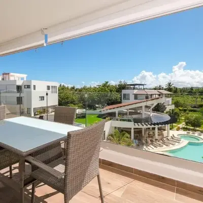 Upper-Level Penthouse