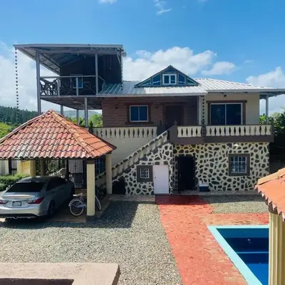 Villa de Grupo 16
