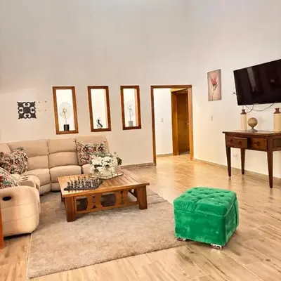 Villa escondida