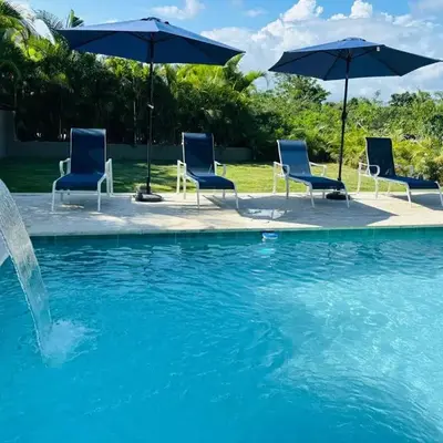 Villa Aguacate Near the Beach