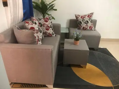 a living room with a couch and a table at Apartamento de lujo amueblado Guadeca B in Juan López
