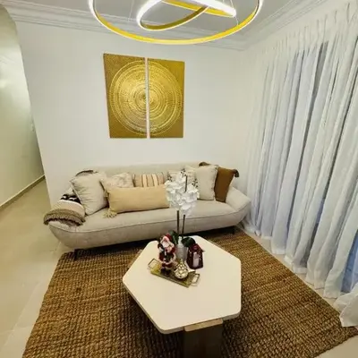 Luxurious and comfortable 1 level