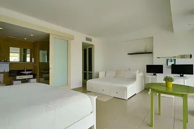 Gallery image of Beachfront cozy & huge Apartment for family trip in La Puntica de Juan Dolio