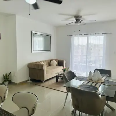 Apartamento muy cerca de la embajada Americana