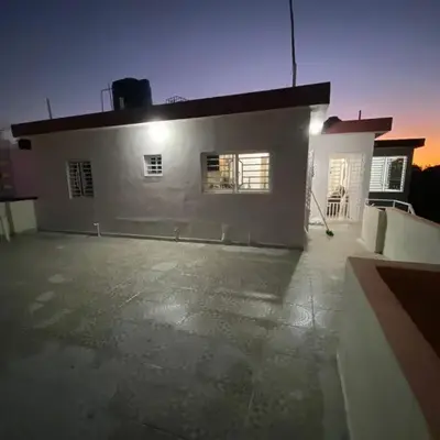 Casa amarilla
