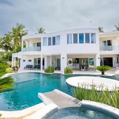 Villa Emoción Del Mar - Beachfront Luxury Villa
