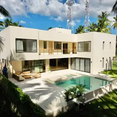 Luxury Family Villa With Pool Near Playa Bonita