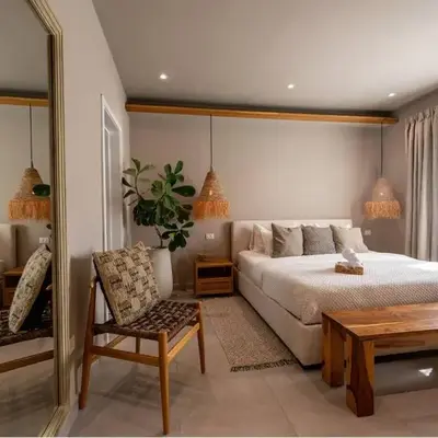 New* 3BR Loft | Pool | Patio | 2 mins to Beach