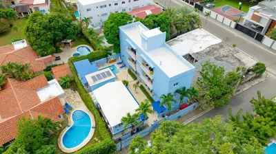 an overhead view of a house with a swimming pool at Casa de Compai Studio 1 AC WiFi Prime Location in Sosúa