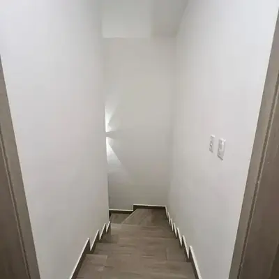 Laggo one houses