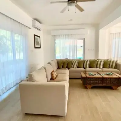 3BR Hideaway Lux Villa With Pool & beach Access At Playa Encuentro