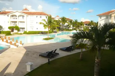 an image of a swimming pool at a resort at The blue lagoon of the Caribbean Sea. Velero 205.Cadaques Caribe in La Fragata