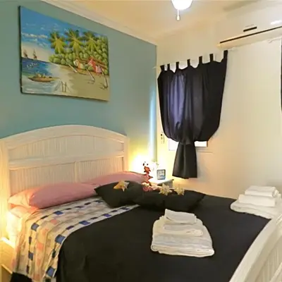 Vanilla House
