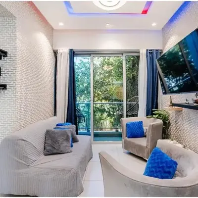 Cozy Apartment near Downtown Center