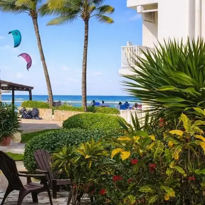 Kite Beach Oceanfront Two Bedroom Patio and Garden