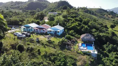 an aerial view of a house on a hill at Oasis en la naturaleza Rancho alto bonito in Las Galeras
